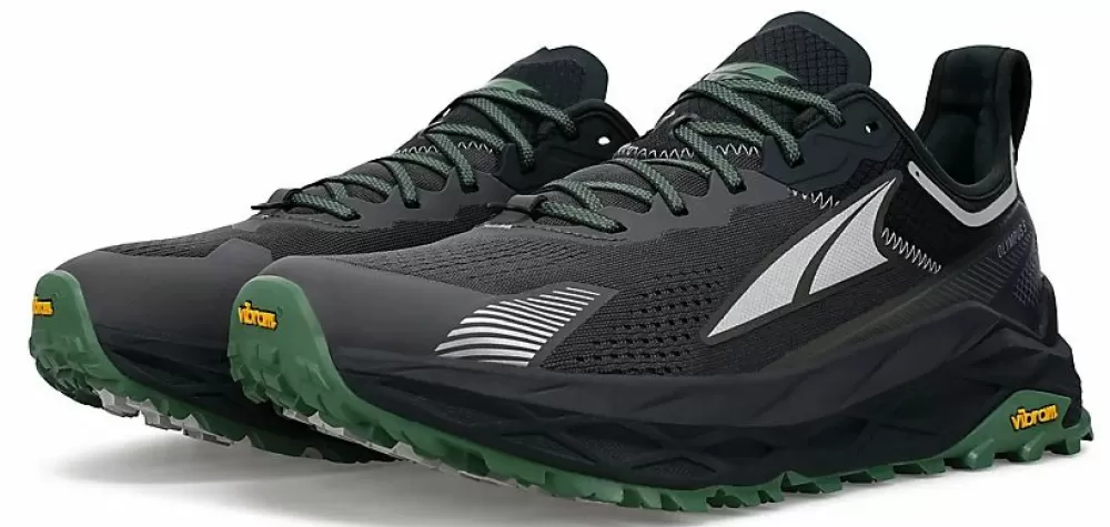 * Altra Men's Olympus 5