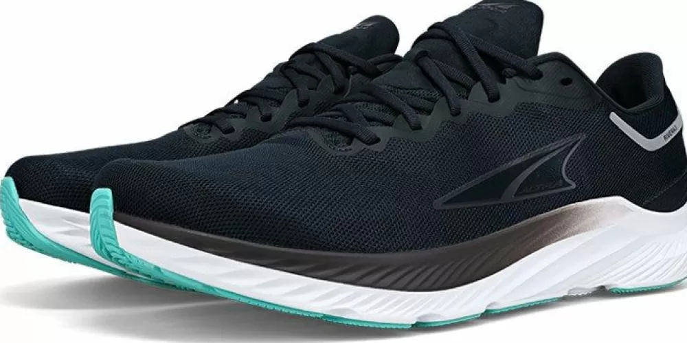 * Altra Men's Rivera 3