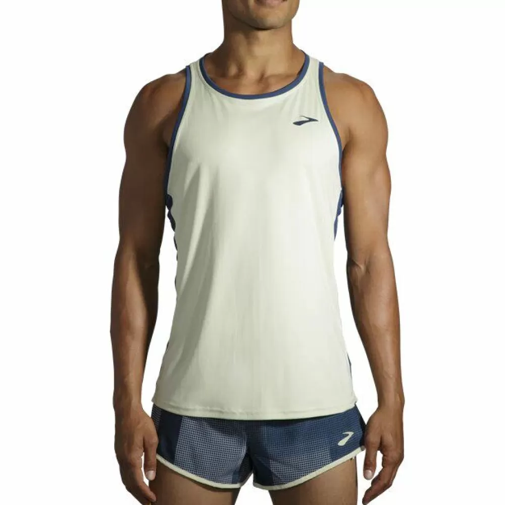 * Brooks Men's Atmosphere Singlet