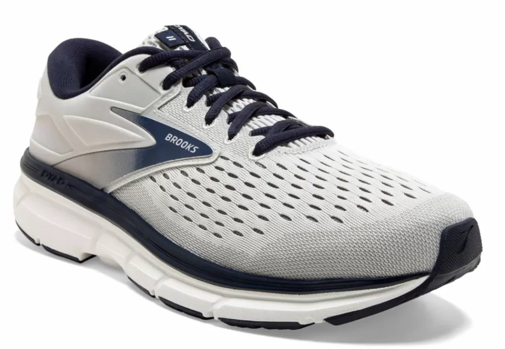 * Brooks Men's Dyad 11