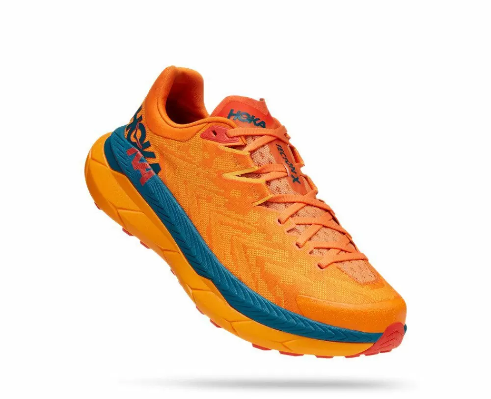 * Hoka Men's Tecton X