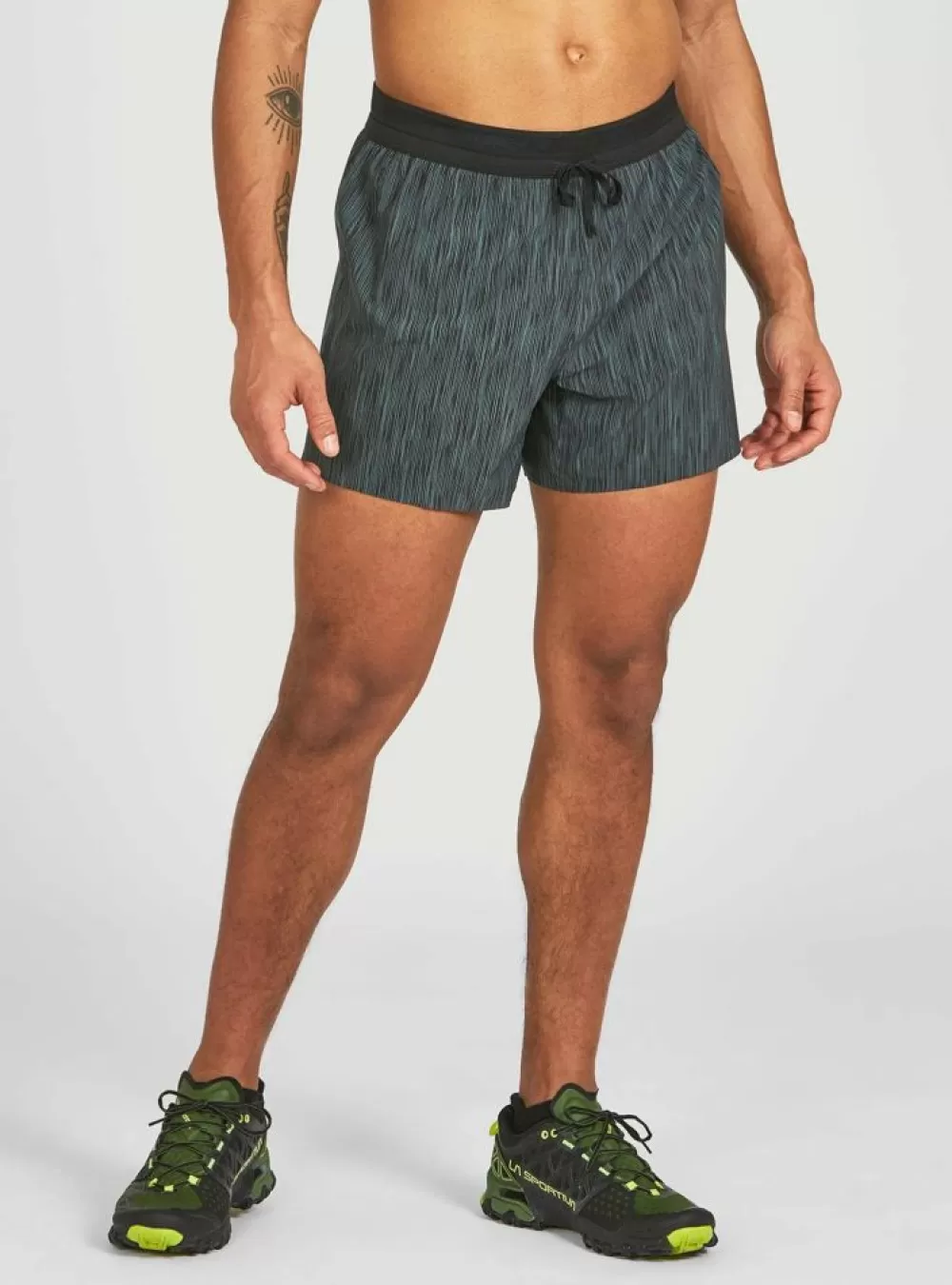 * Janji Men's 5 Afo Middle Short