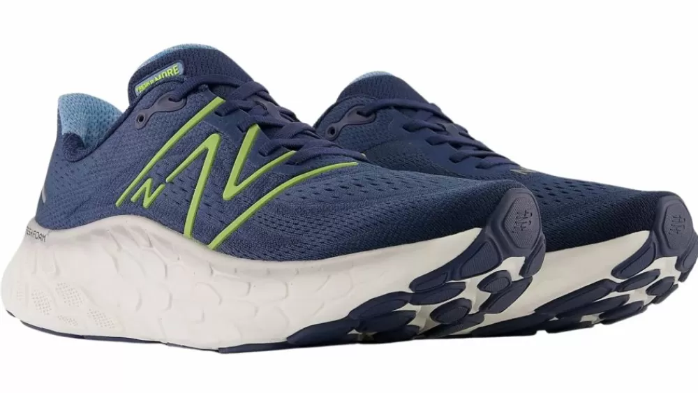 * New Balance Men's Fresh Foam X More V4