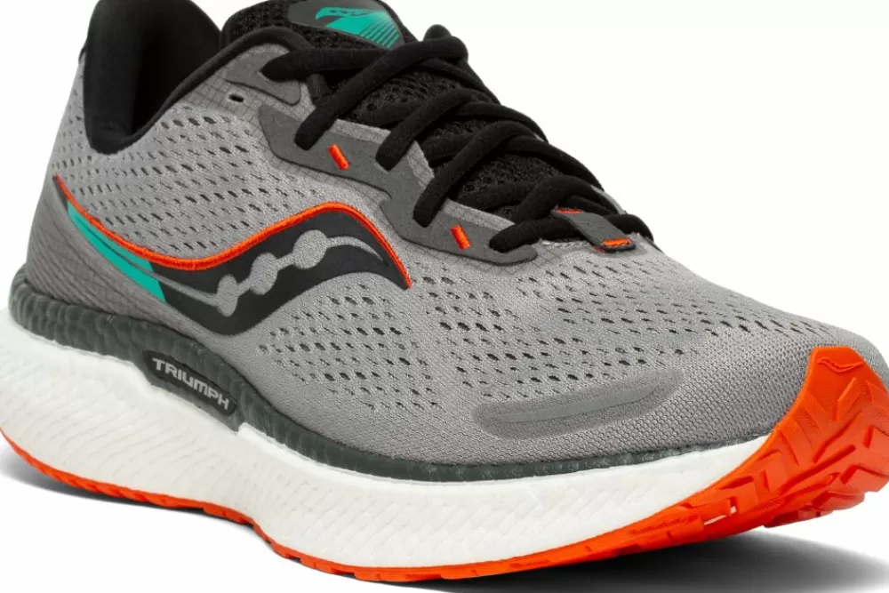 * Saucony Men's Triumph 19