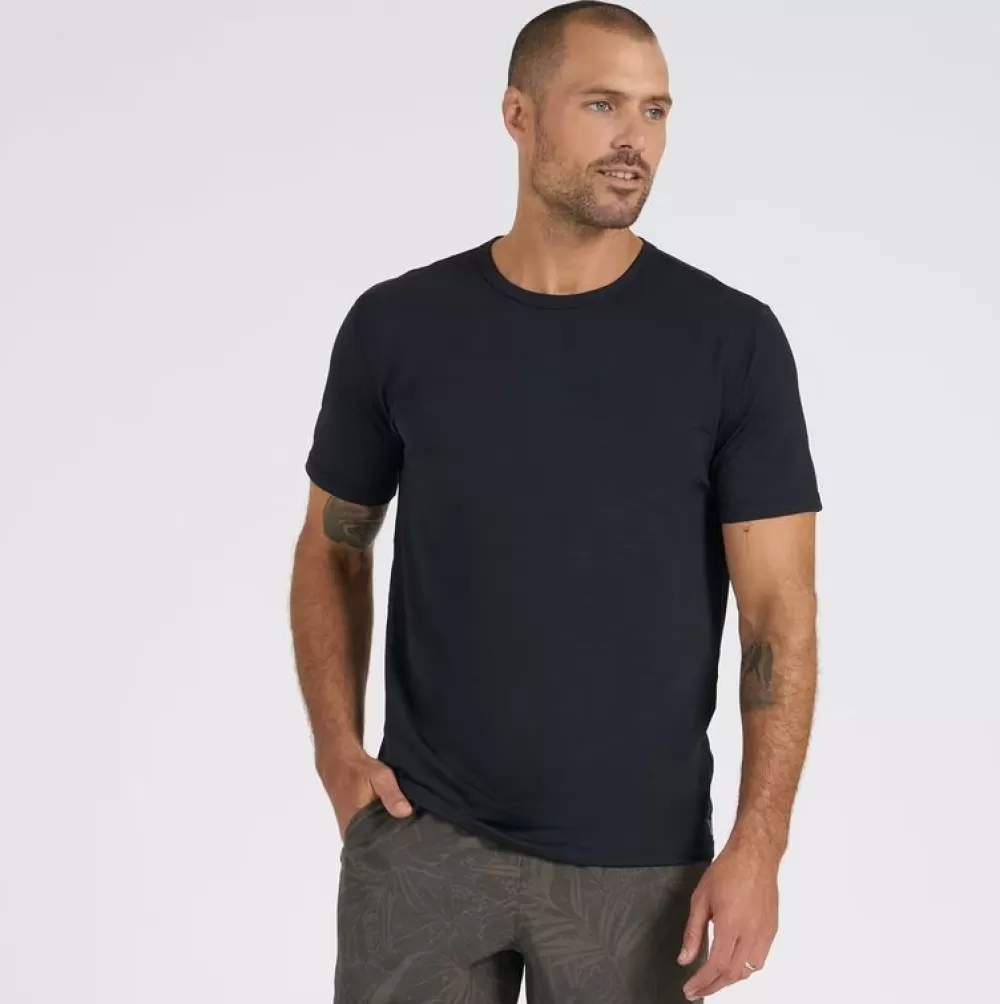 * Vuori Men's Zephyr Tee